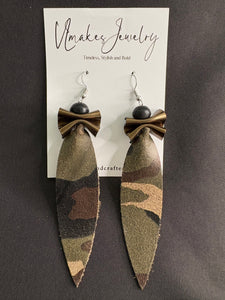 Camo Leaves